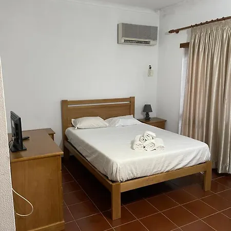 Kualquer Koisa 3* Tondela